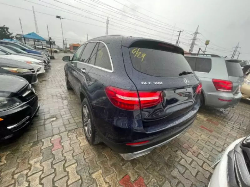 Mercedes-Benz GLC 300 - 2017