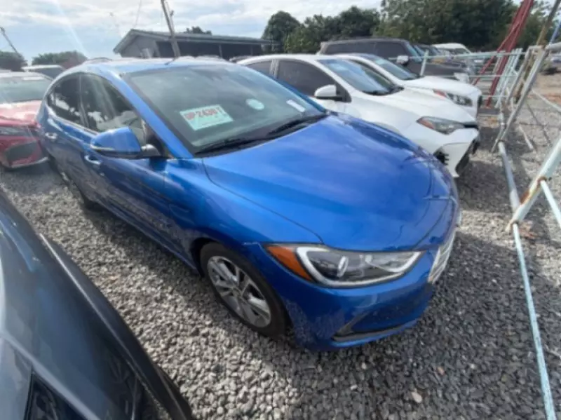 Hyundai Elantra   - 2017