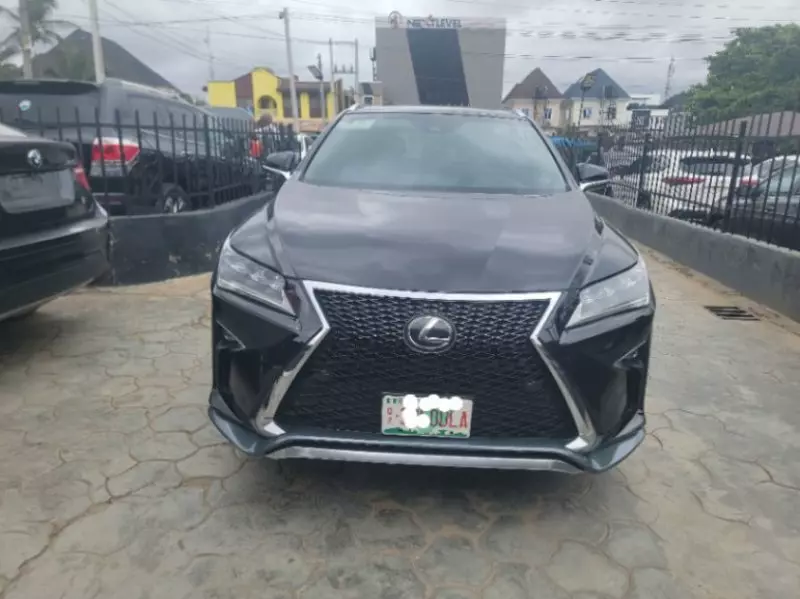 Lexus RX   - 2018