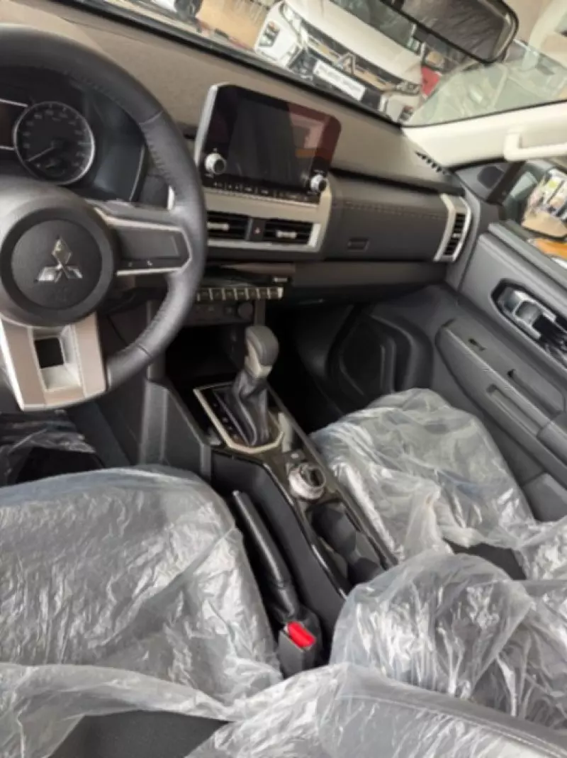 Mitsubishi L200 D/C Sportero A/T   - 2025