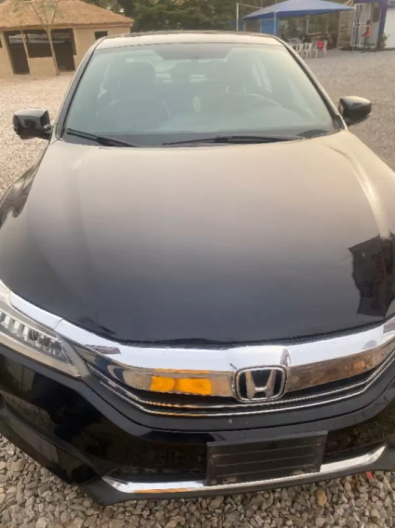 Honda Accord   - 2013