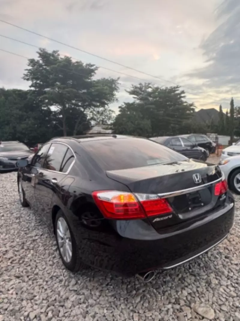 Honda Accord   - 2014