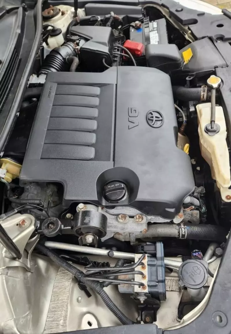 TOYOTA Avalon   - 2013