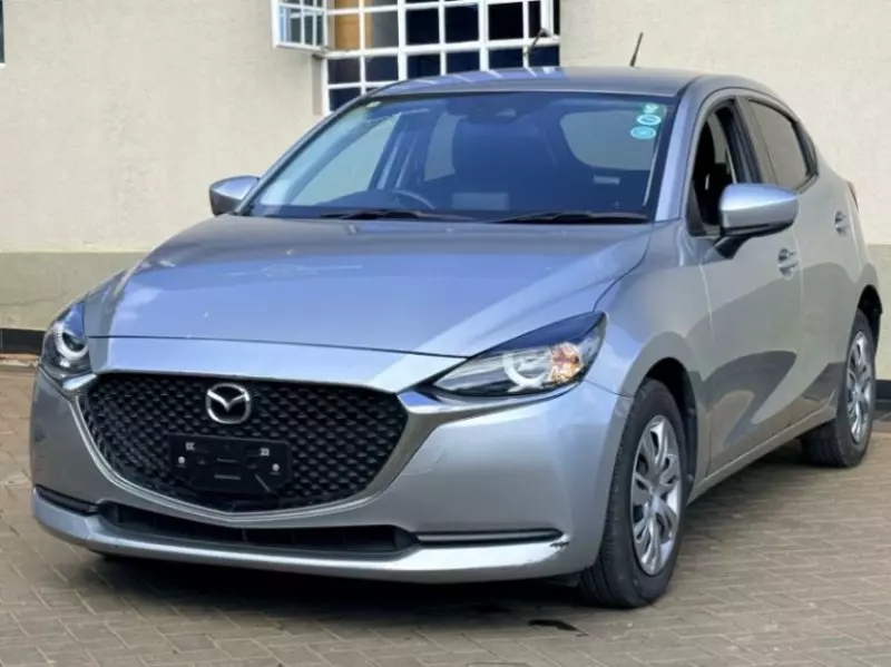 Mazda 2   - 2020