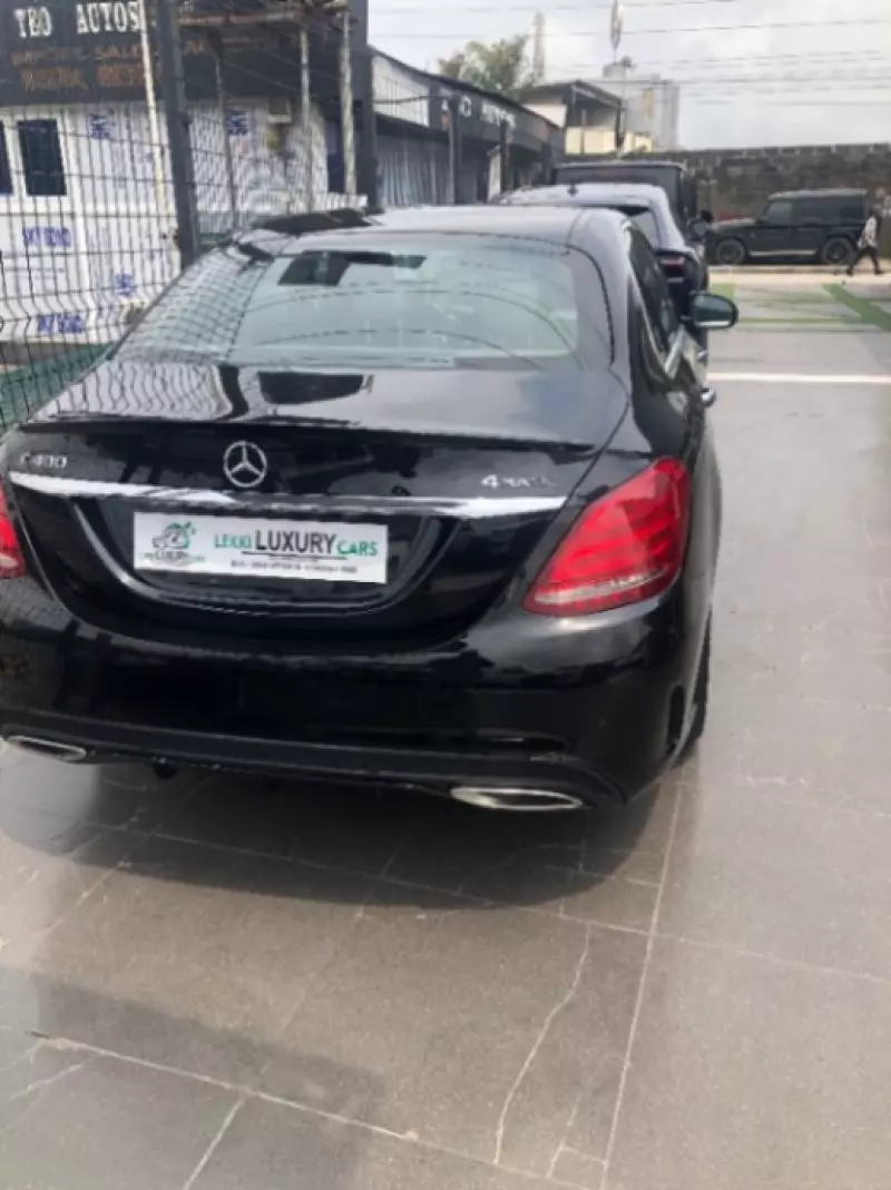 Mercedes-Benz C 400   - 2016