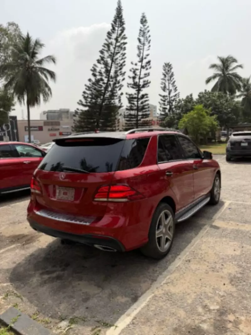 Mercedes-Benz GLE-Class - 2016
