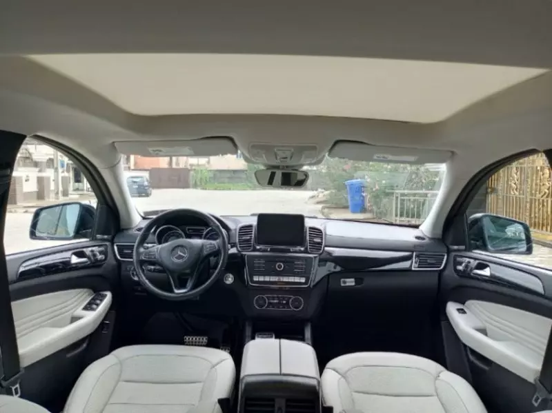 Mercedes-Benz Gle-class   - 2019
