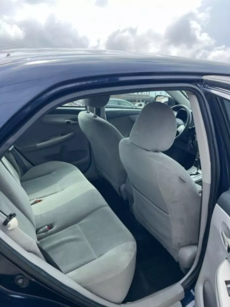 Toyota Corolla   - 2013