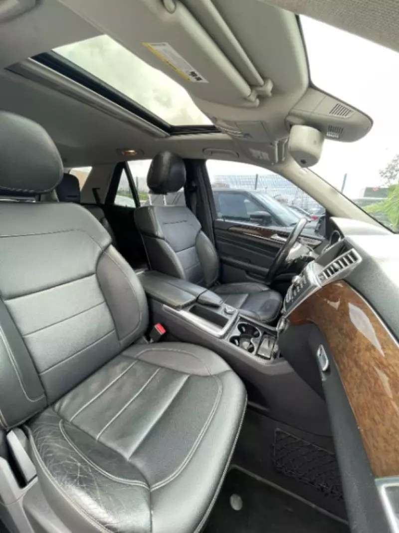 Mercedes-Benz ML-Class   - 2015