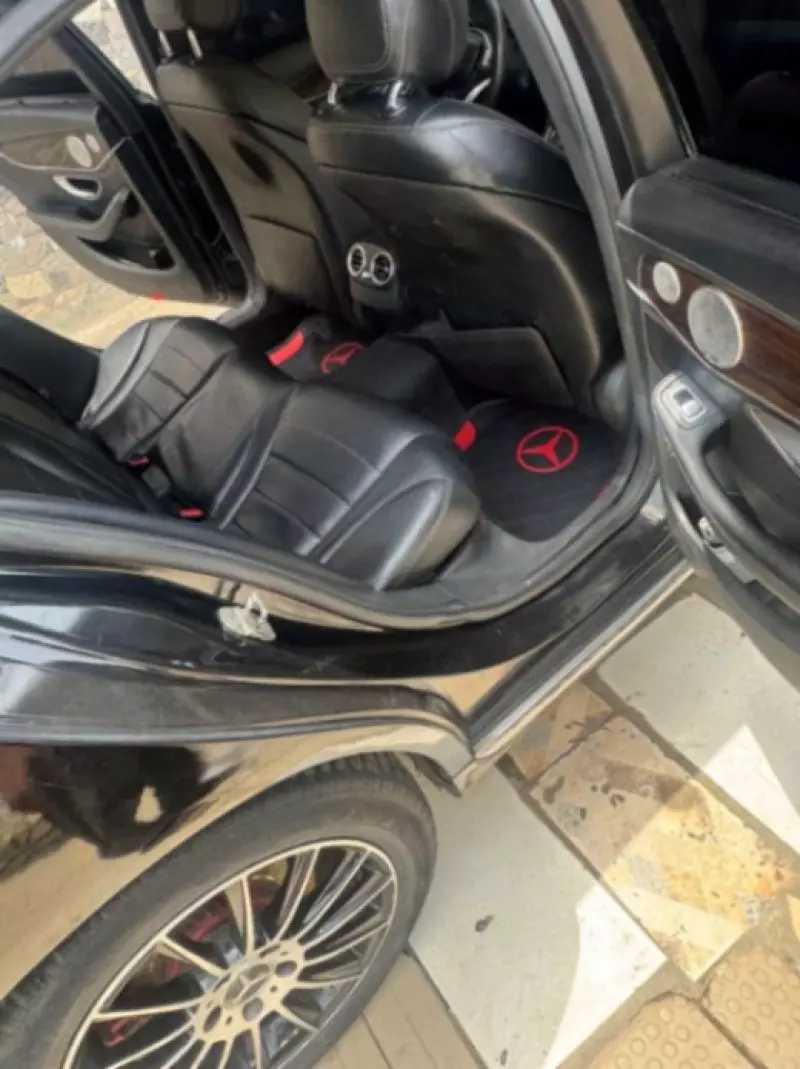 Mercedes-Benz C-Class   - 2015