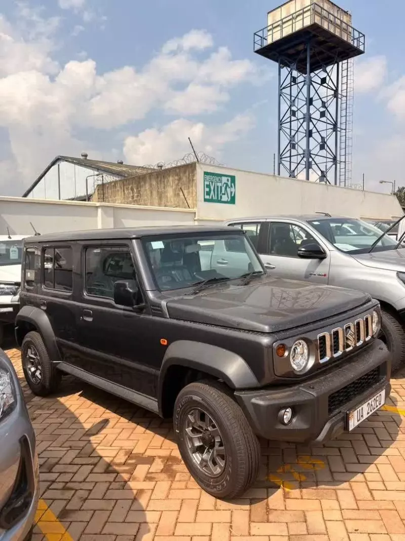 SUZUKI Jimny    - 2025