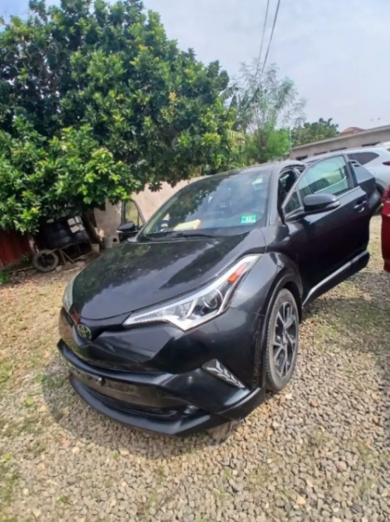 TOYOTA C-HR   - 2018