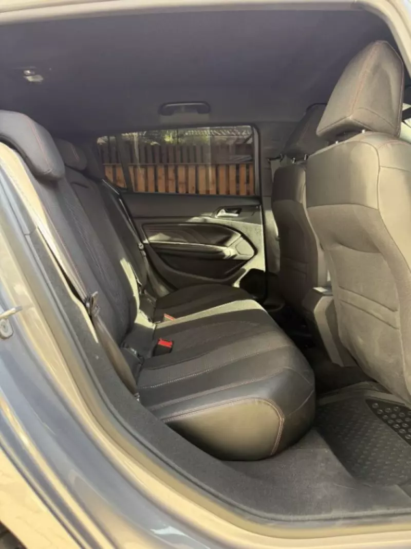 Peugeot 308   - 2018