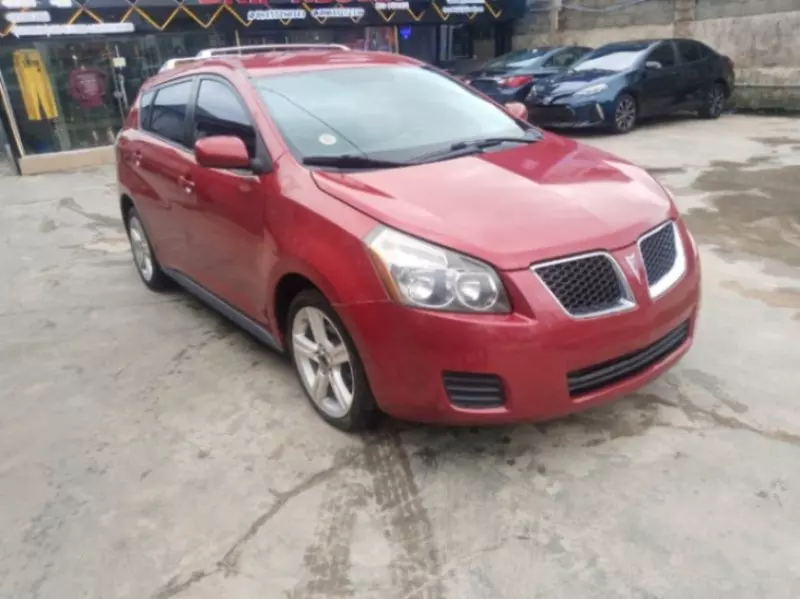 Pontiac Vibe - 2009