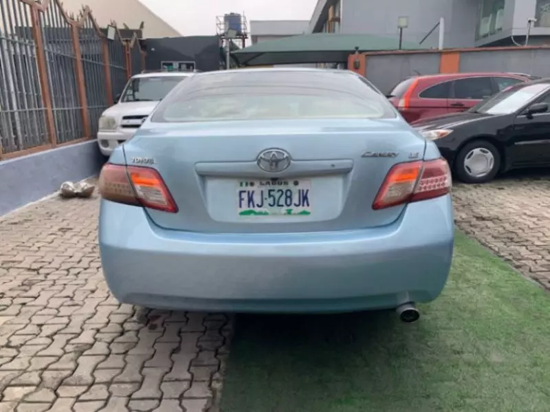 Toyota Camry   - 2007