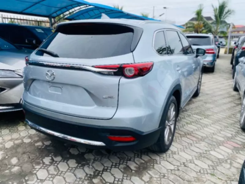 Mazda CX-9   - 2017