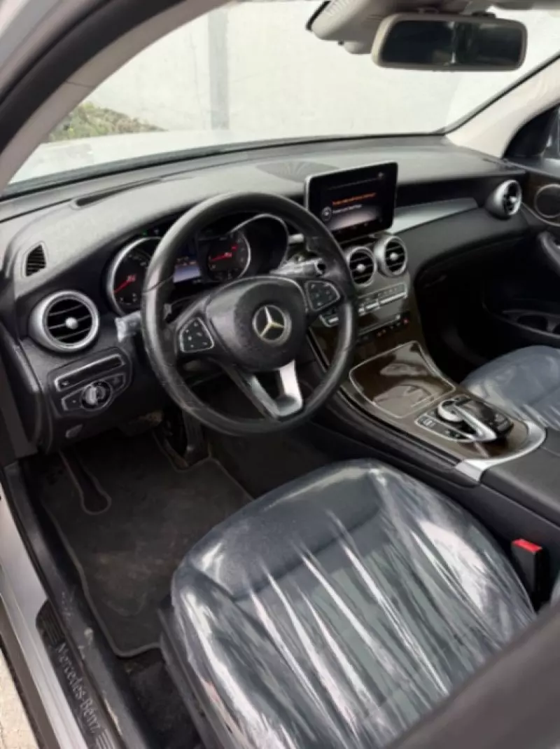 Mercedes-Benz GLC 300   - 2016