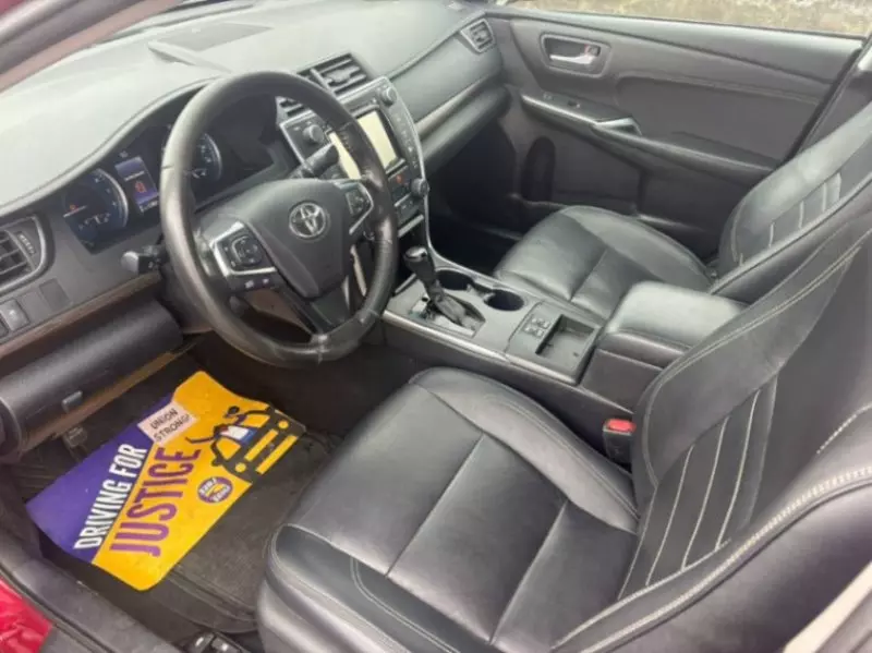 Toyota Camry   - 2016