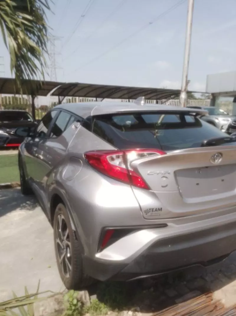 Toyota C-HR   - 2020