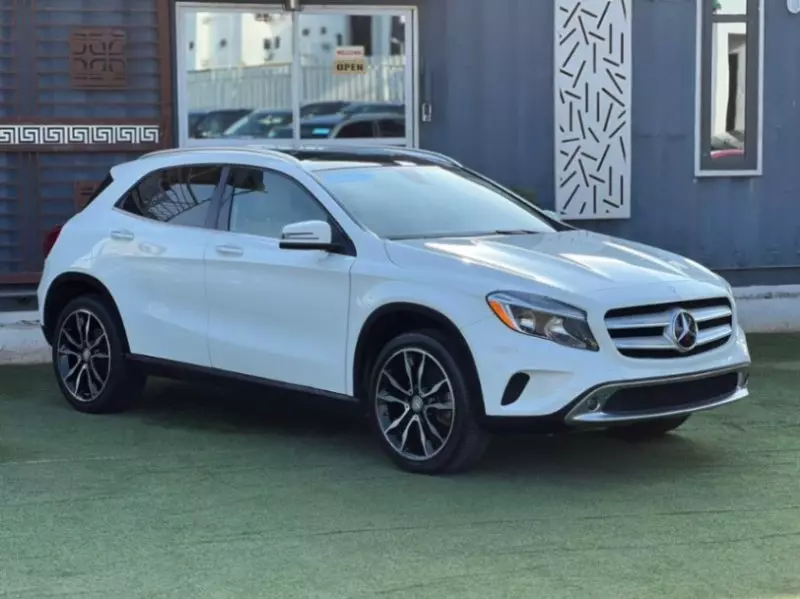 Mercedes-Benz GLA 250   - 2017