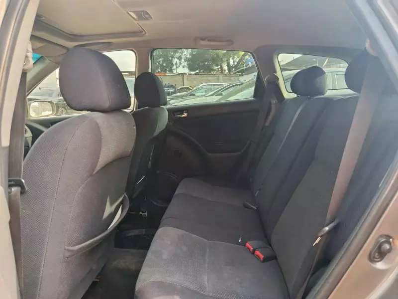 Toyota Matrix   - 2006
