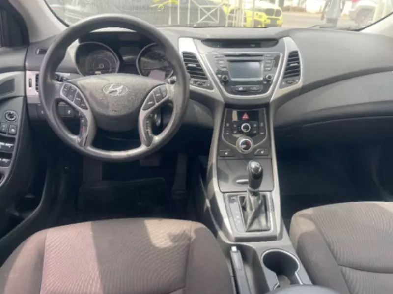 Hyundai Elantra   - 2016