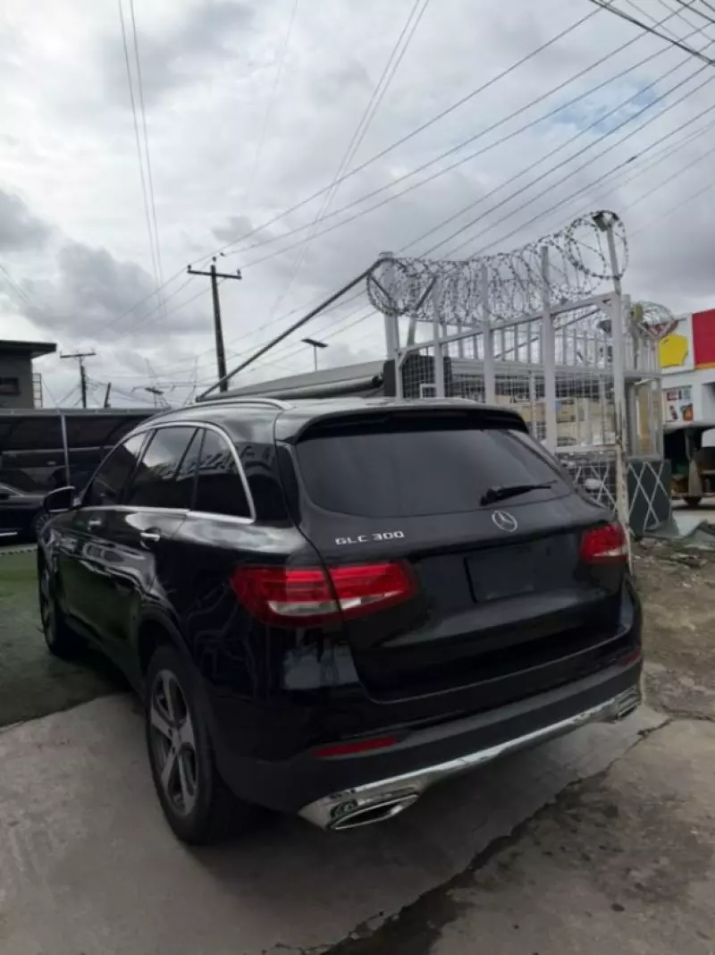 Mercedes-Benz GLC-Class   - 2017