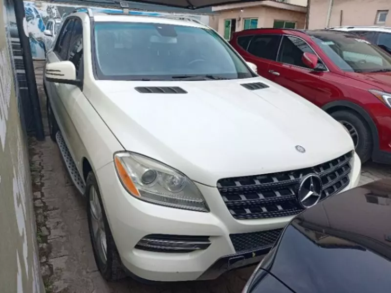 Mercedes-Benz ML 350   - 2013
