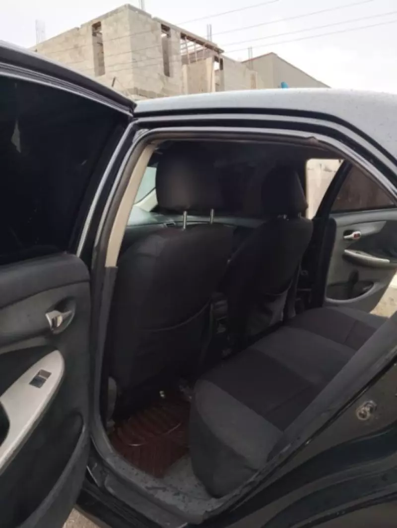 Toyota Corolla   - 2012