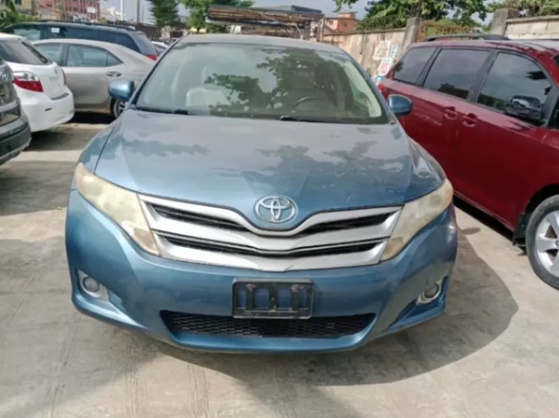 Toyota Venza   - 2009