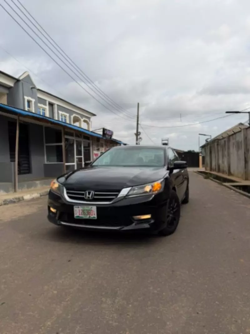 Honda Accord   - 2014