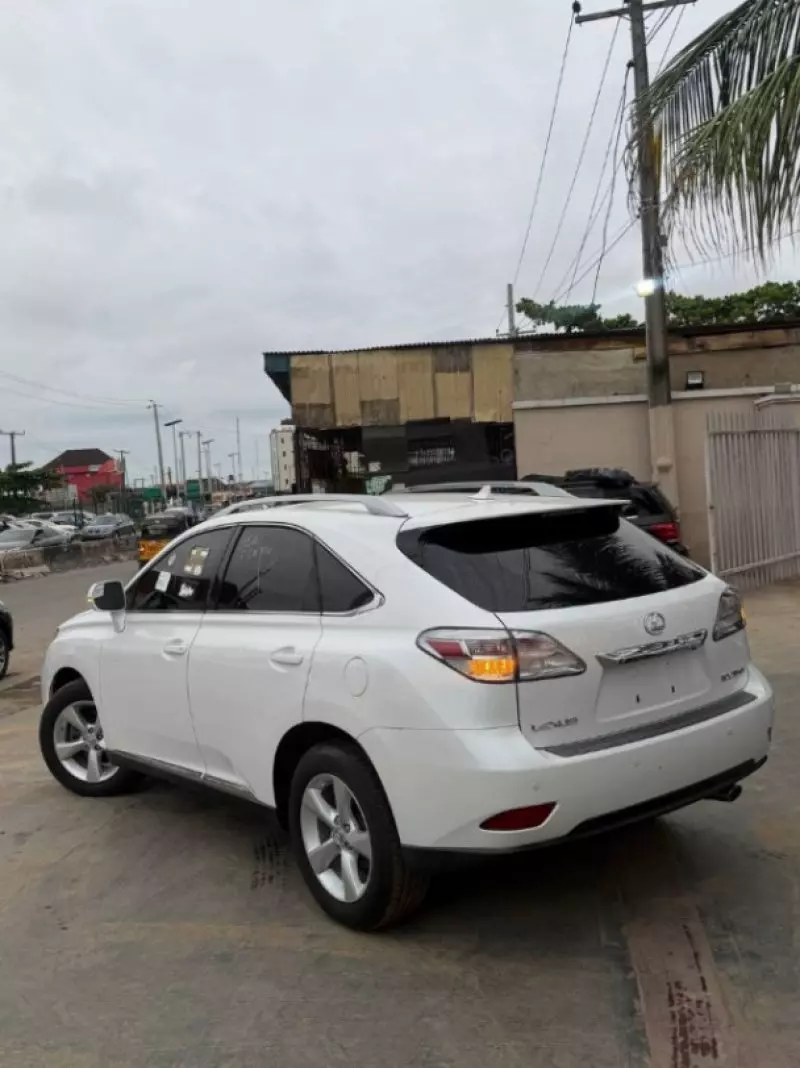 Lexus RX 350   - 2010