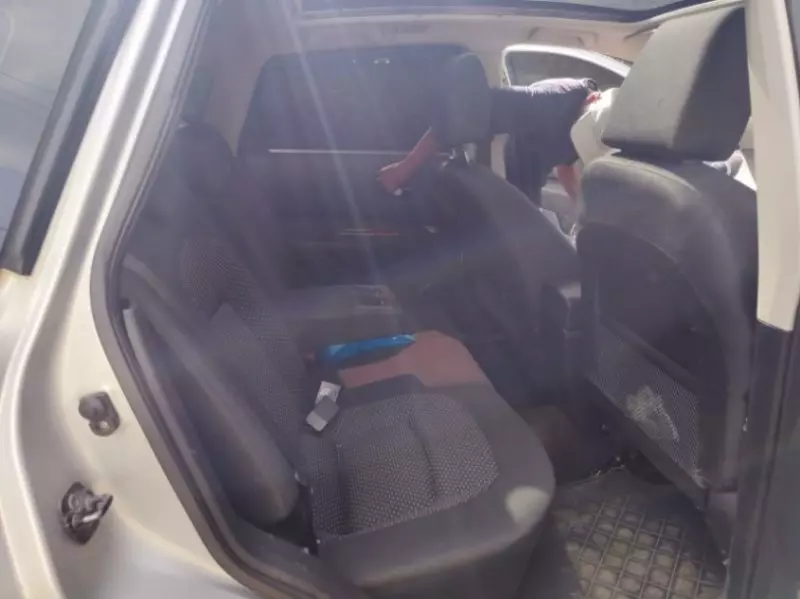 Nissan Dualis    - 2012