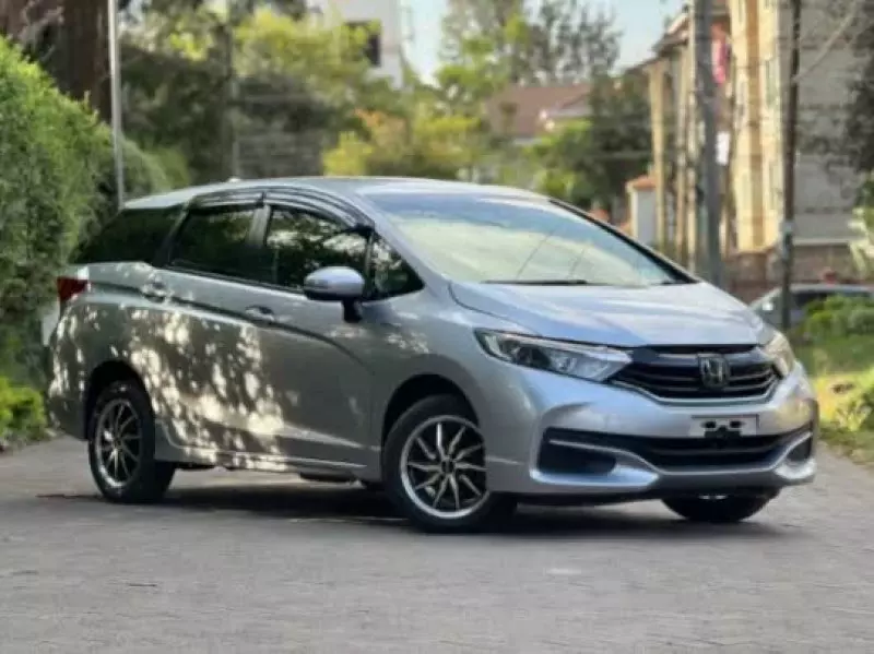 Honda Fit Hybrid    - 2019