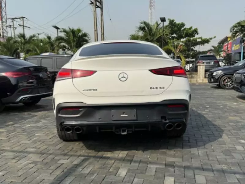 Mercedes-Benz GLE 53 AMG   - 2021
