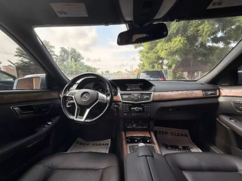 Mercedes-Benz E-Class   - 2013