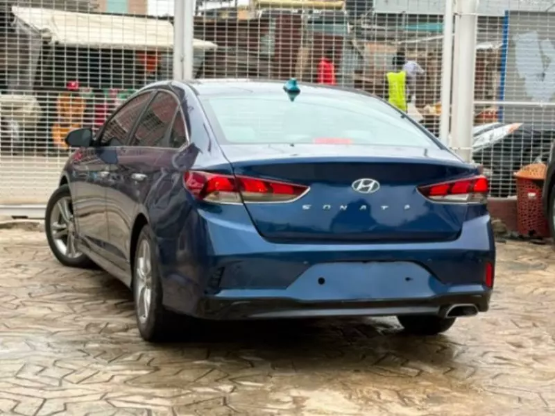 Hyundai Sonata   - 2018