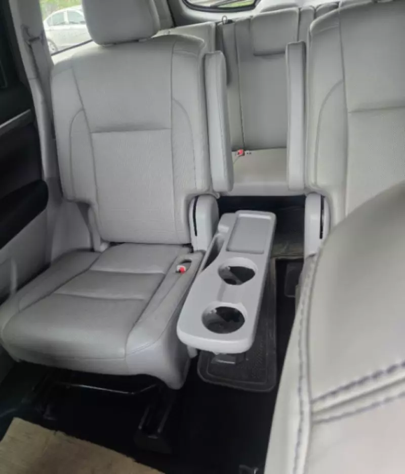 TOYOTA Highlander   - 2018