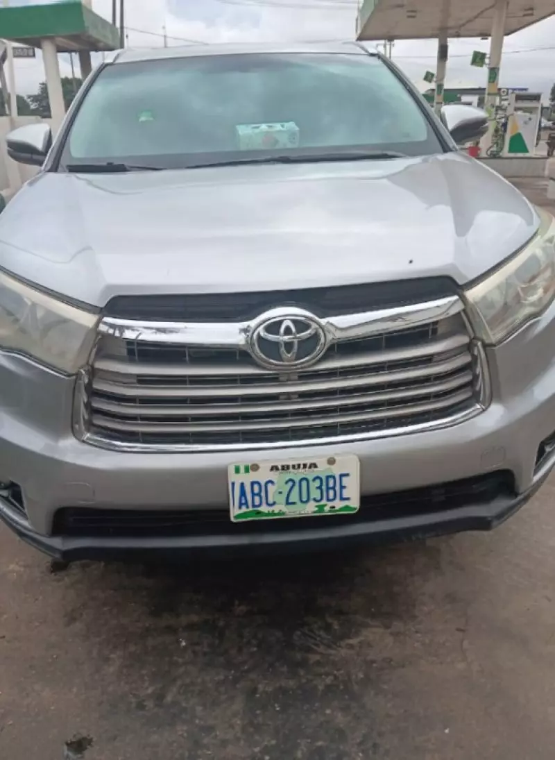 TOYOTA Camry - 2008
