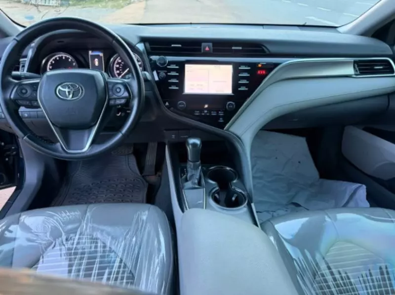 TOYOTA Camry   - 2018
