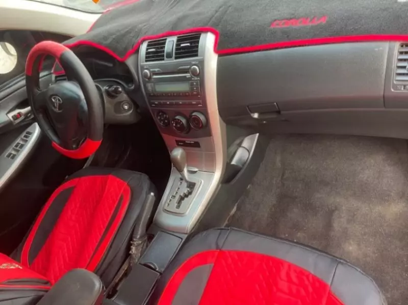 TOYOTA Corolla   - 2013
