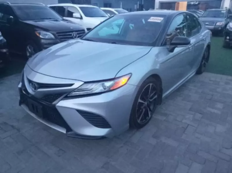 Toyota Camry   - 2019