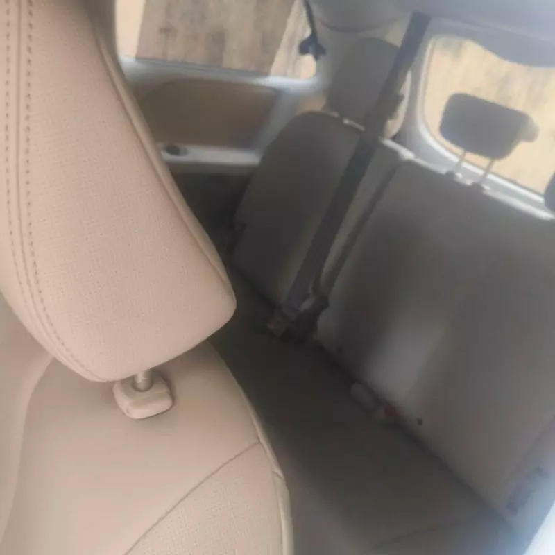 TOYOTA Sienna - 2012
