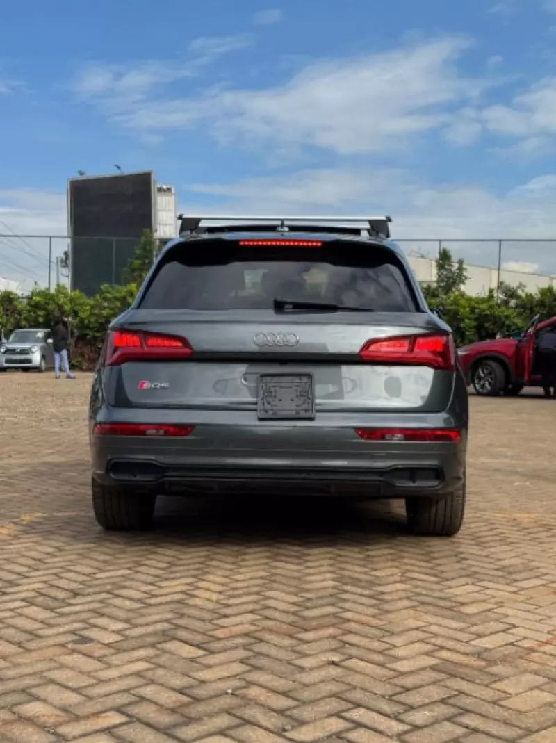 Audi SQ5   - 2018