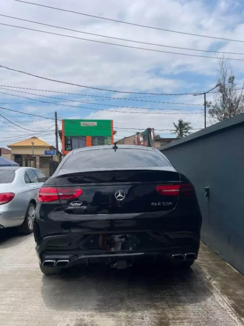 Mercedes-Benz GLE-Class - 2016