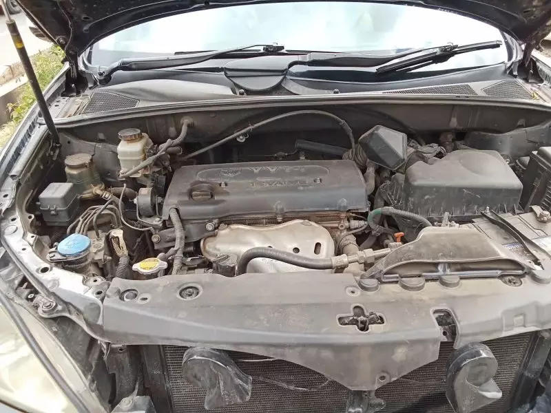 Toyota Harrier   - 2013