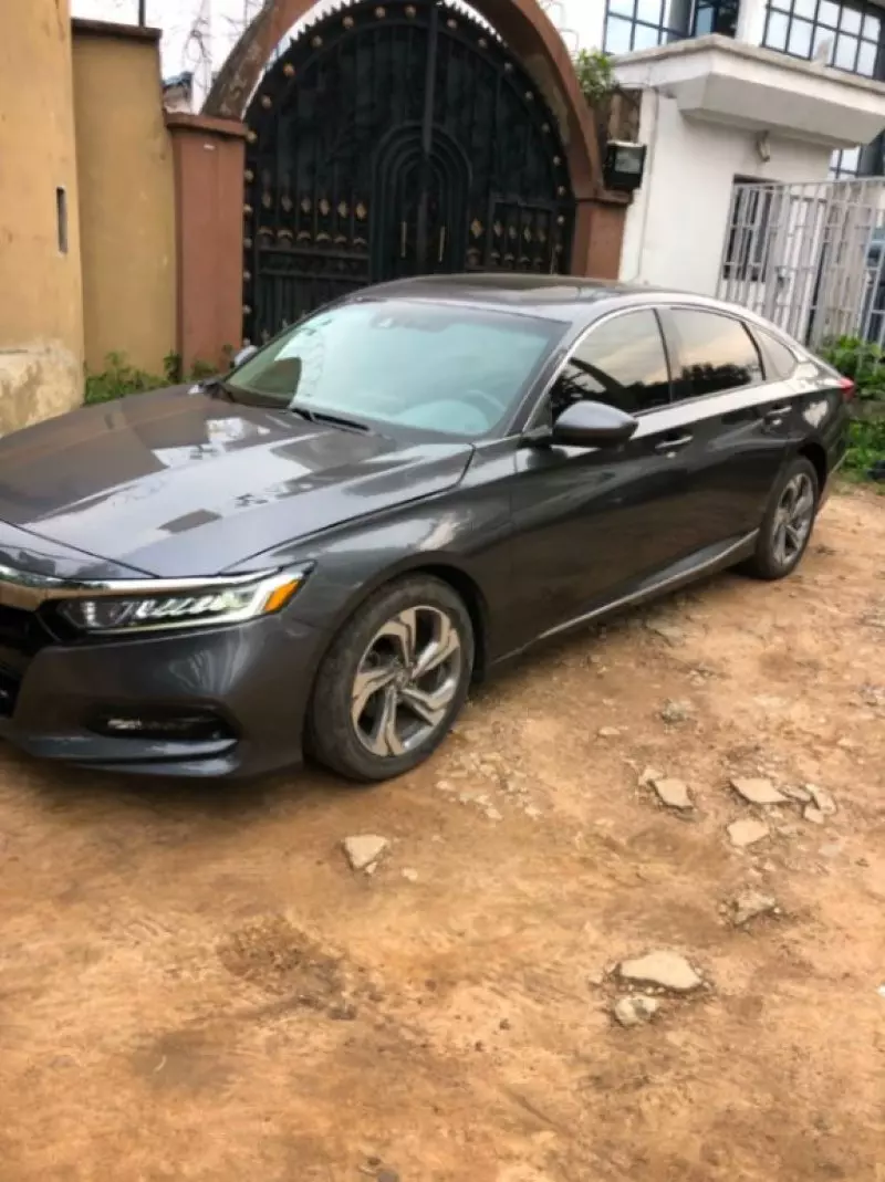 Honda Accord - 2019