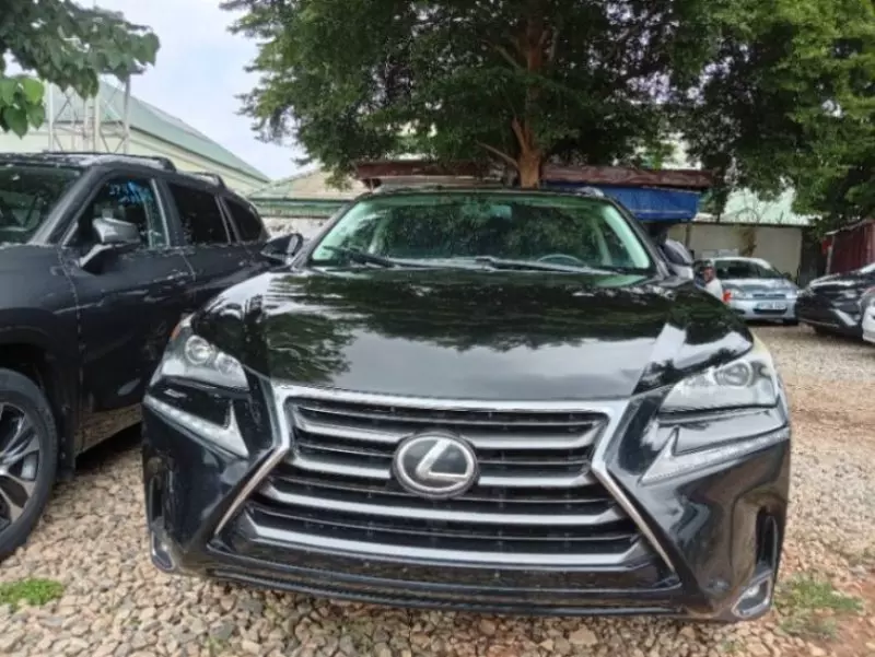 Lexus NX 200   - 2016