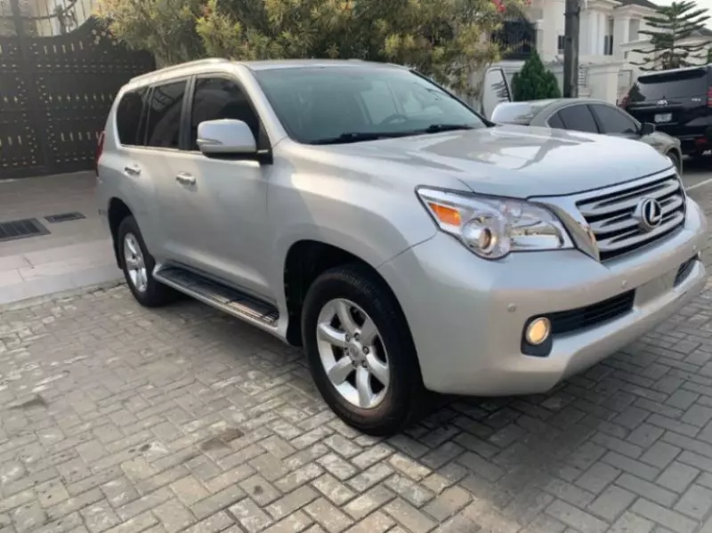 Lexus GX   - 2011