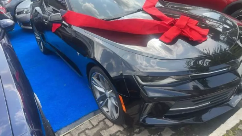 Chevrolet Camaro   - 2016